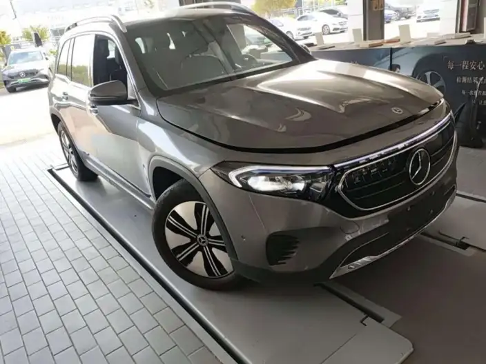Mercedes-Benz EQB 2023 Model EQB 260