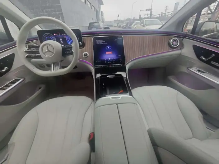 Mercedes-Benz EQE 2025 Model EQE 500 4MATIC Deluxe Edition – фото 8