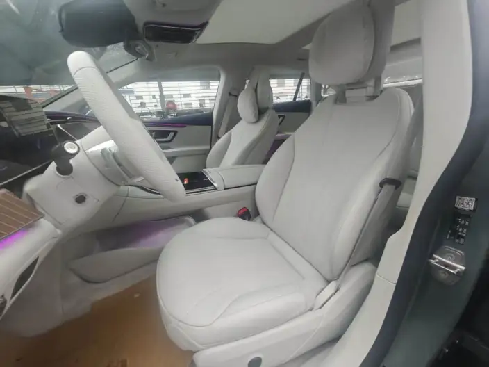 Mercedes-Benz EQE 2025 Model EQE 500 4MATIC Deluxe Edition – фото 10