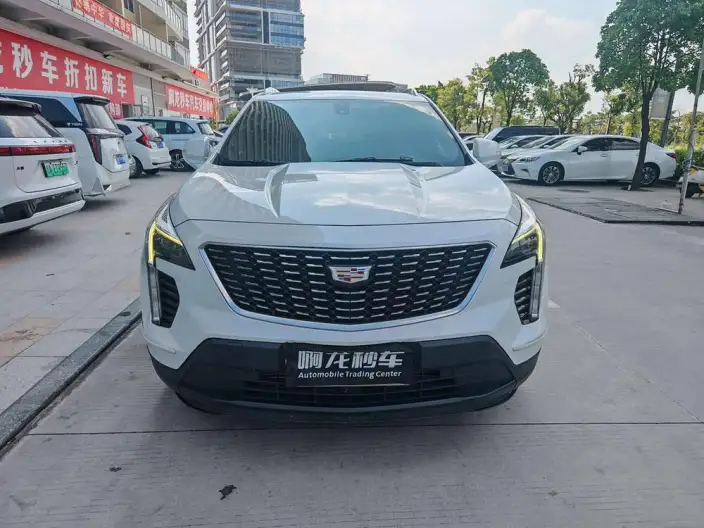 Cadillac XT4 2022 Model 28T 2WD Fashion Model
