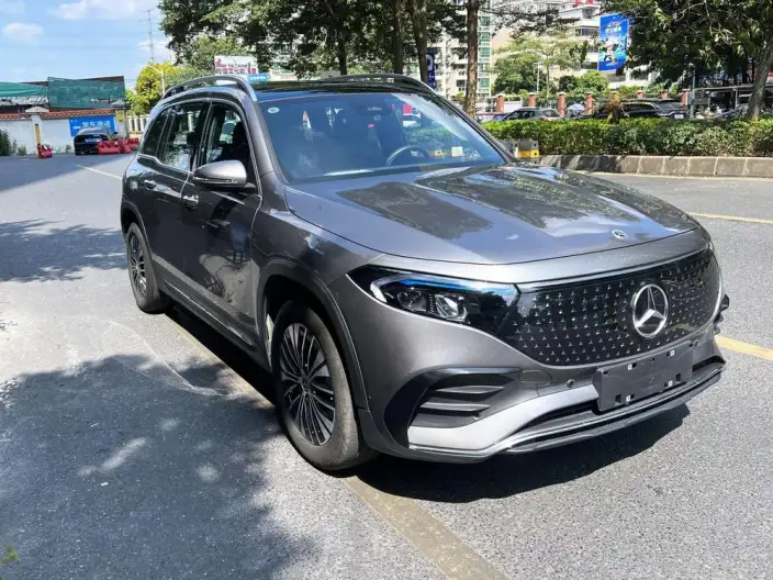 Mercedes-Benz EQB 2025 Model EQB 260