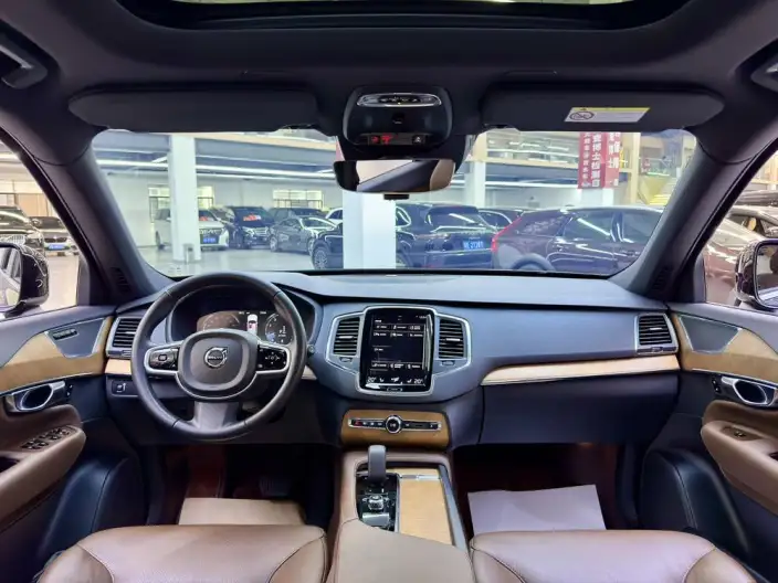 Volvo XC90 2022 Model B5 Zhixing Deluxe Edition 5 seat – фото 8