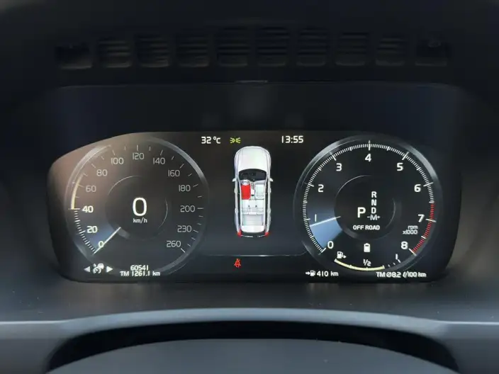Volvo XC90 2022 Model B5 Zhixing Deluxe Edition 5 seat – фото 9