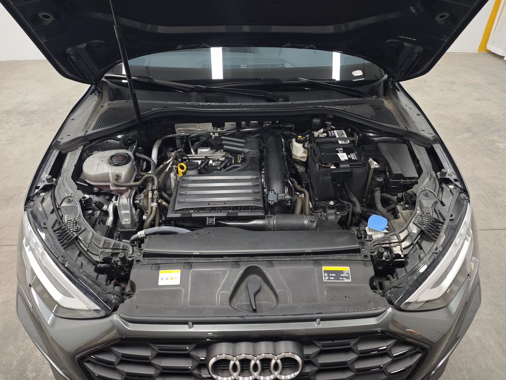 Audi A3 2022 Sportback 35 TFSI Stylish Sportback – фото 10