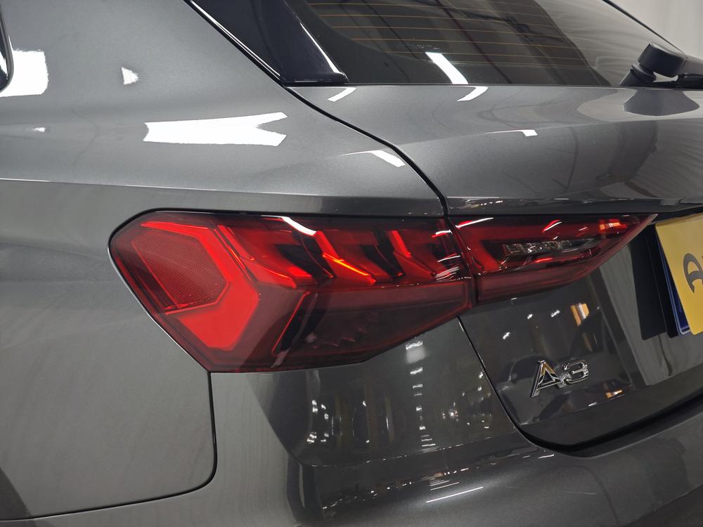 Audi A3 2022 Sportback 35 TFSI Stylish Sportback – фото 13