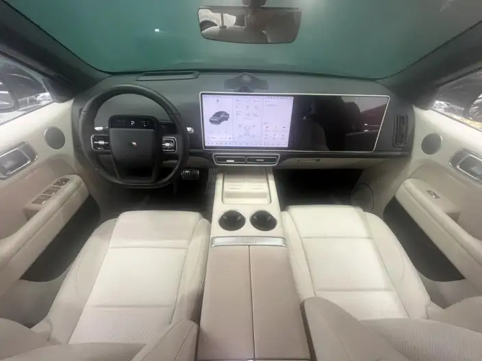 Li Auto L6 2024 Model Pro Edition – фото 8