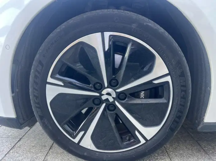 NIO ET5T 2024 Model 75kWh – фото 9