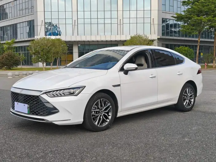 BYD Qin PLUS DM 2023 Model DM-i Champion Edition 120KM Leading Model