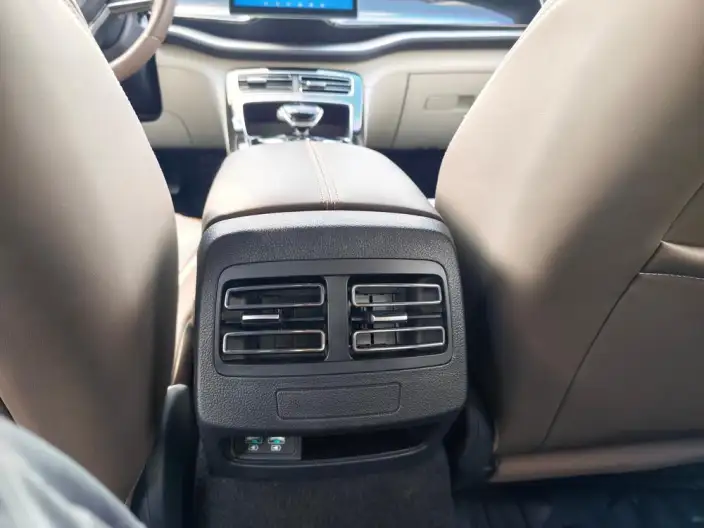BYD Qin PLUS DM 2023 Model DM-i Champion Edition 120KM Leading Model – фото 6