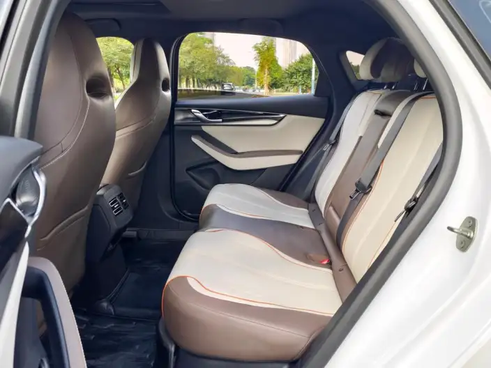 BYD Qin PLUS DM 2023 Model DM-i Champion Edition 120KM Leading Model – фото 10