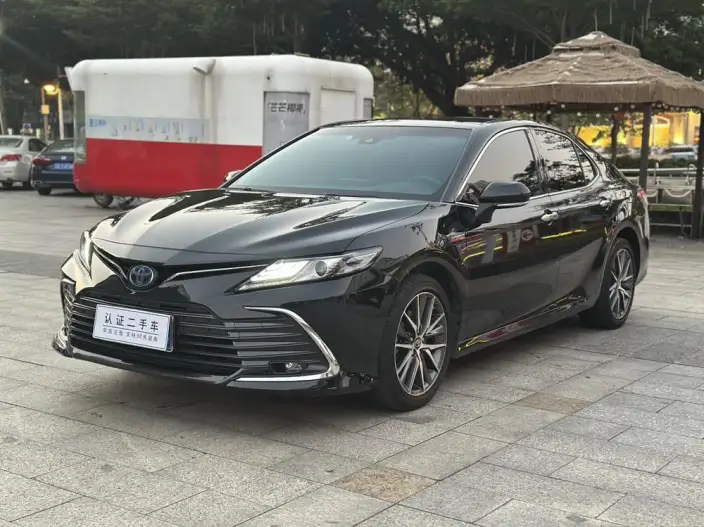 Toyota Camry 2021 Model Hybrid 2.5HG Deluxe Edition