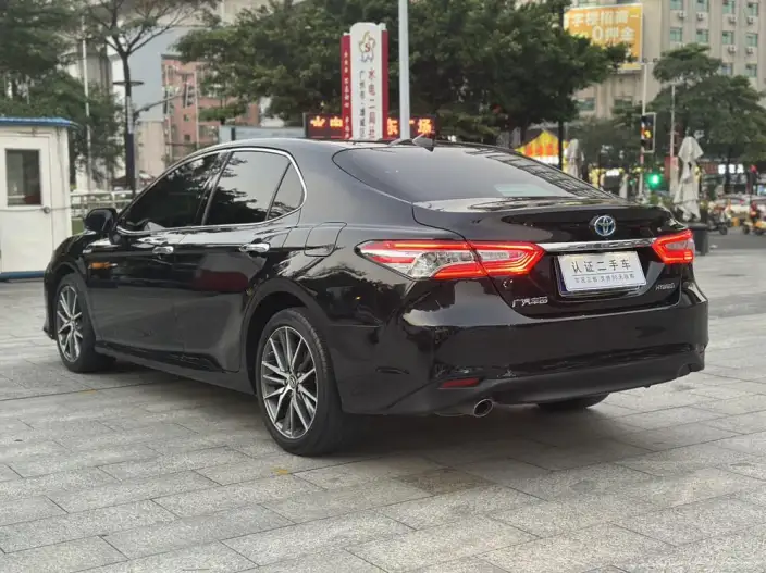 Toyota Camry 2021 Model Hybrid 2.5HG Deluxe Edition