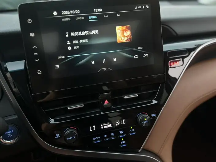 Toyota Camry 2021 Model Hybrid 2.5HG Deluxe Edition – фото 8