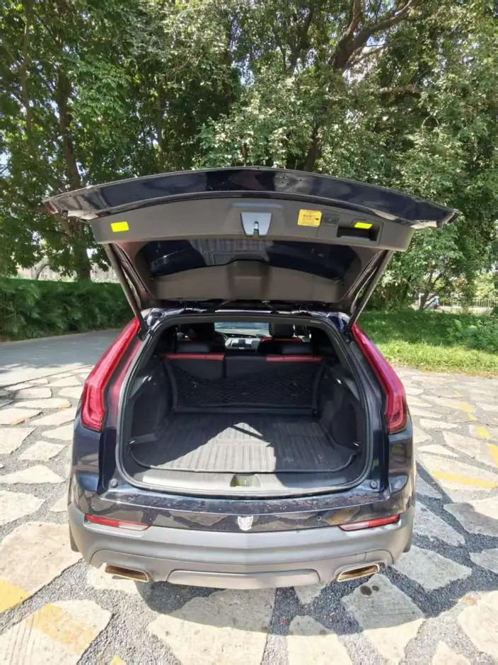 Cadillac XT4 2022 Model 28T 2WD Fashion Model – фото 8