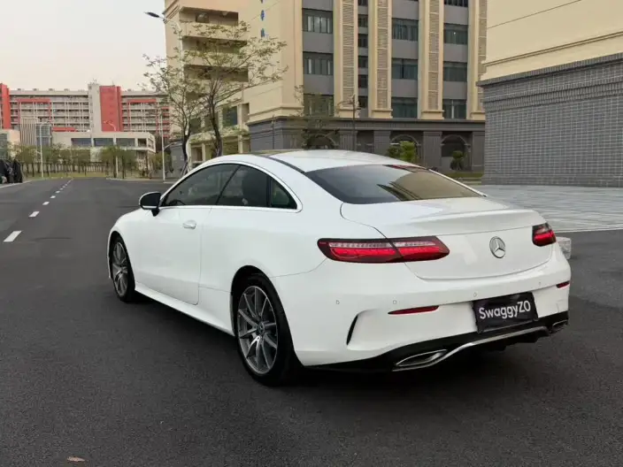 Mercedes-Benz E-Class Imported 2023 Model E 260 Coupe – фото 4