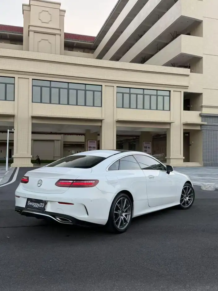 Mercedes-Benz E-Class Imported 2023 Model E 260 Coupe – фото 6