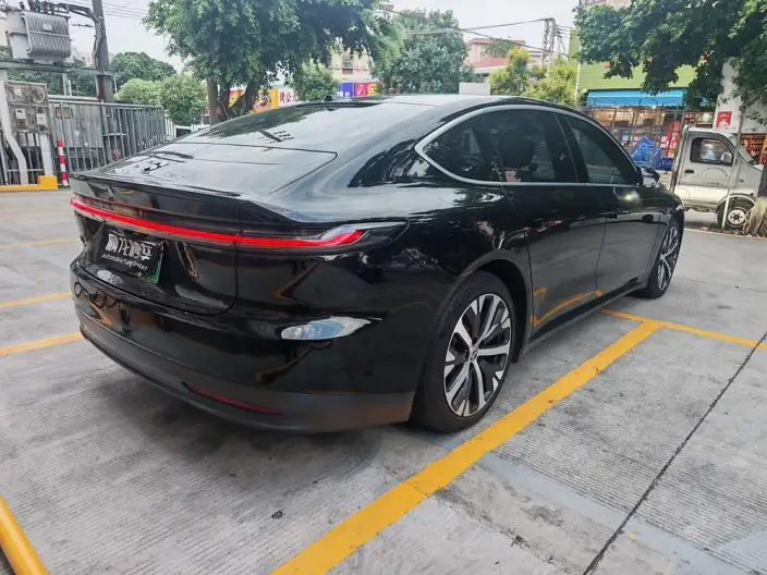 NIO ET7 2023 Model 75kWh