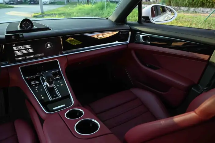 Panamera 2023 Model Panamera 4 Executive Extended Edition 2.9T – фото 8