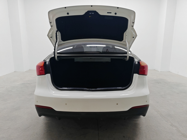 Kia K3 2015 1.6L Auto GLS – фото 20
