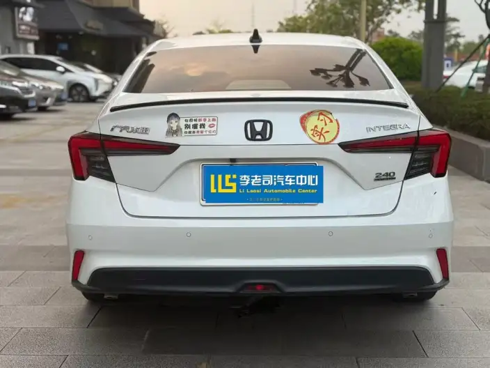 Model Ge 2023 Model 240TURBO CVT Leading version