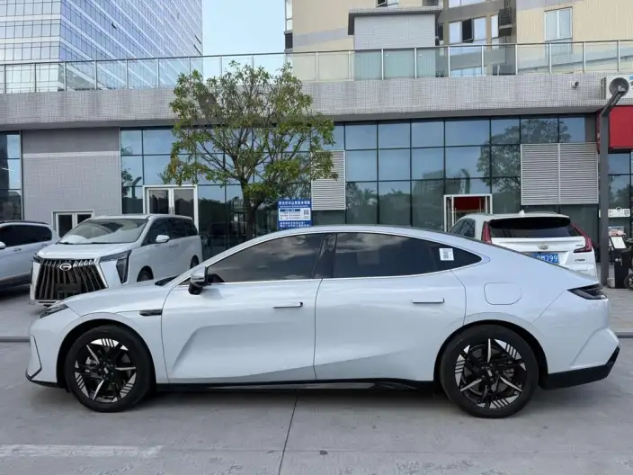 Geely Galaxy E8 2024 Model 550km PRO