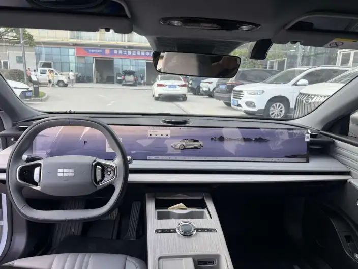 Geely Galaxy E8 2024 Model 550km PRO – фото 7