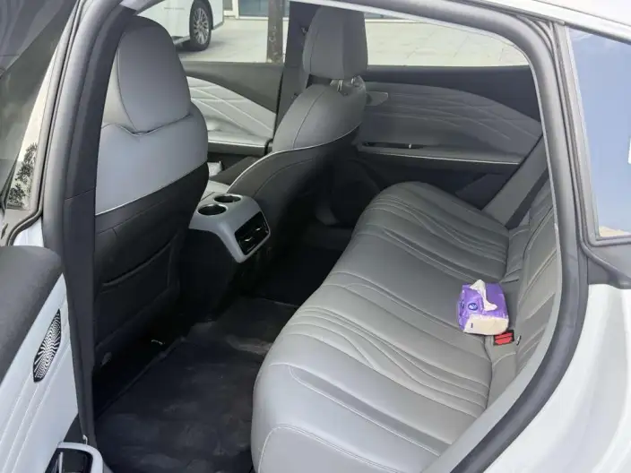 Geely Galaxy E8 2024 Model 550km PRO – фото 9