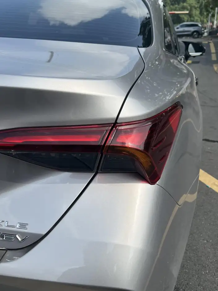 Toyota Avalon 2024 Model Intelligent Hybrid 2.0L E-CVT Deluxe Edition – фото 9