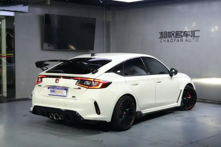 Honda Civic Imported 2023 Model 420TURBO TYPE R – фото 5