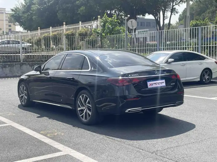 Mercedes-Benz E-Class 2024 Model E 300 L Fashion Model sedan – фото 4