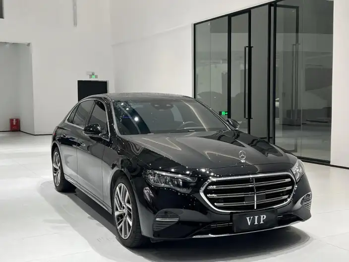 Mercedes-Benz E-Class 2026 Model E 300 L Fashion Model sedan – фото 3
