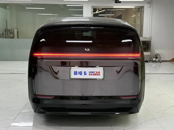 Li Auto MEGA 2024 Model Ultra Edition – фото 3