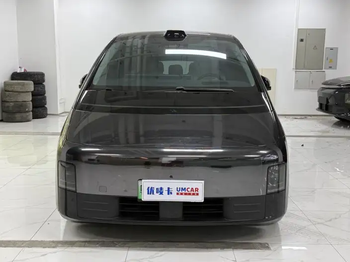 Li Auto MEGA 2024 Model Ultra Edition – фото 6