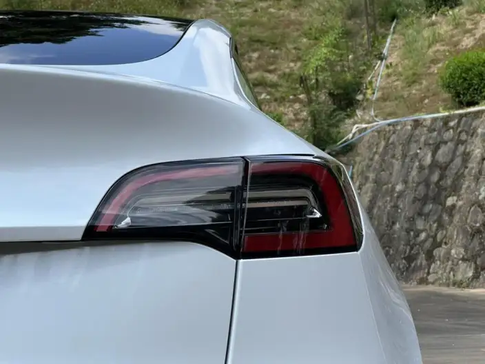 Model Y 2024 Model Rear-wheel drive version – фото 8