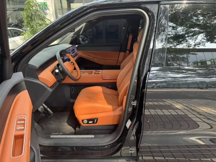 ID. ERA 9X 2026 Model Ultra 4WD Edition – фото 9
