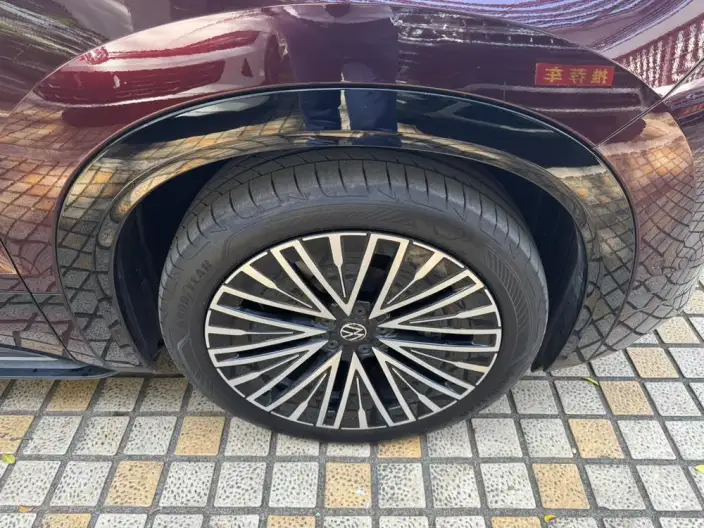 ID. ERA 9X 2026 Model Max 4WD Edition – фото 7