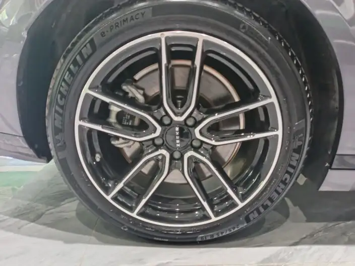 ZEEKR 007GT 2026 Model Rear Drive Max Edition 75kWh – фото 9