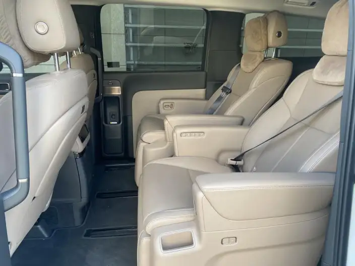 Li Auto MEGA 2025 Model Home Family Special Edition – фото 10
