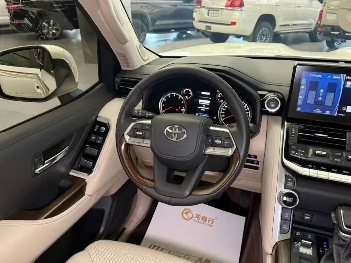 Land Cruiser (import 2024 Model 3.5T Automatic 4WD 7 seat Parallel Imported – фото 8