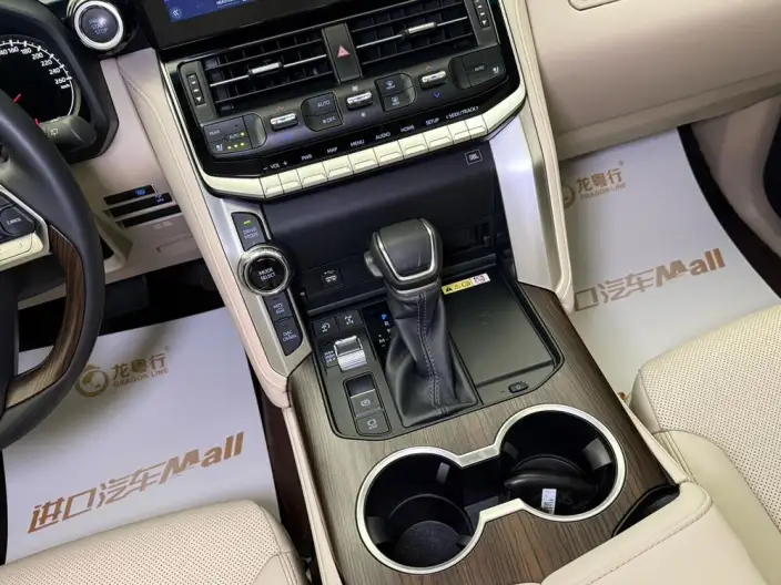 Land Cruiser (import 2024 Model 3.5T Automatic 4WD 7 seat Parallel Imported – фото 9
