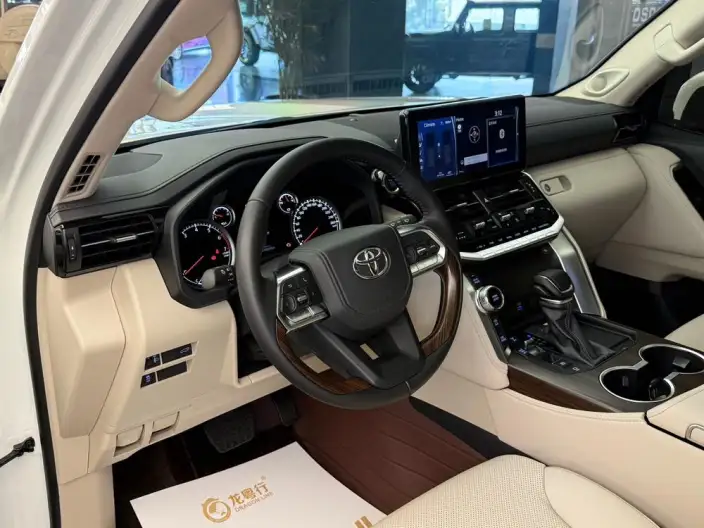 Land Cruiser (import 2024 Model 3.5T Automatic 4WD 7 seat Parallel Imported – фото 10