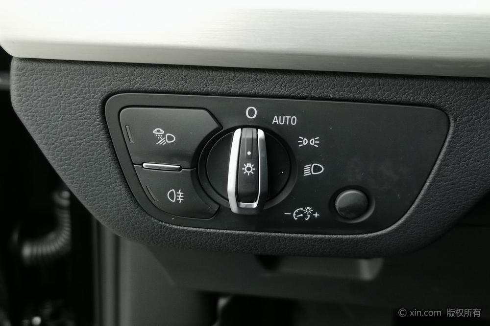 Audi Q5L 2020 Facelift 40 TFSI Prestige Style – фото 17