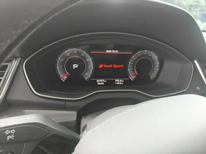 Audi Q5L 2024 Model 40TFSI Luxury Dynamic Model – фото 8