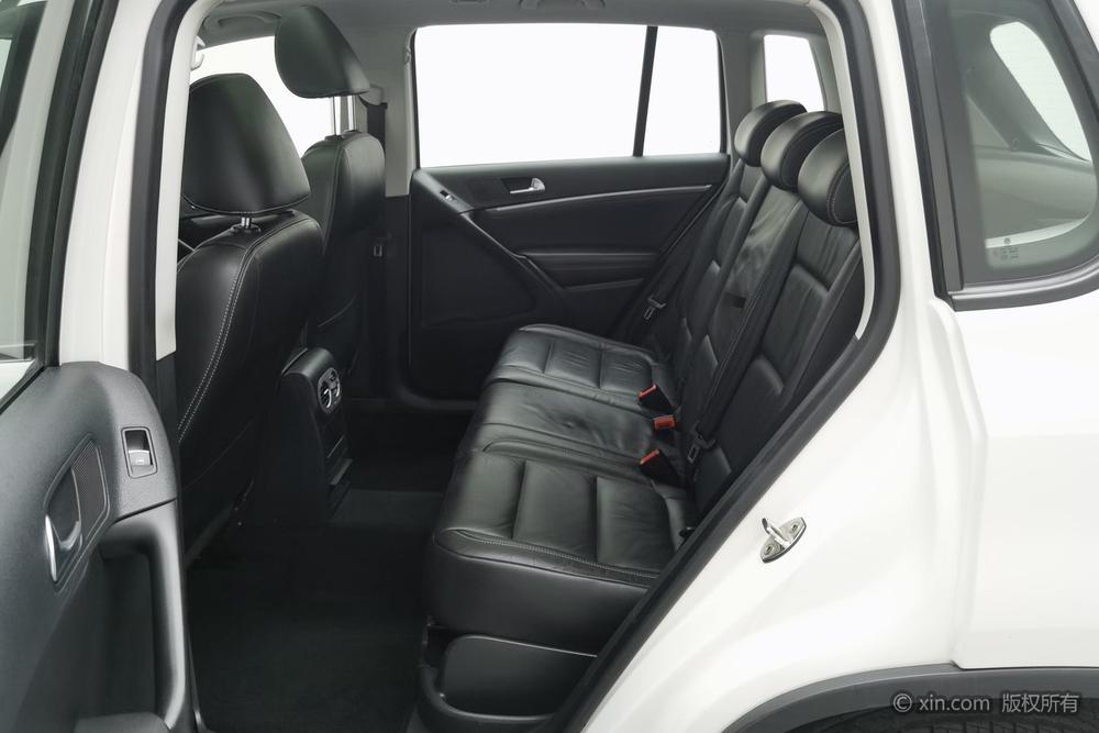 Volkswagen Tiguan 2017 300TSI Automatic 2WD Silk Road Comfort – фото 20