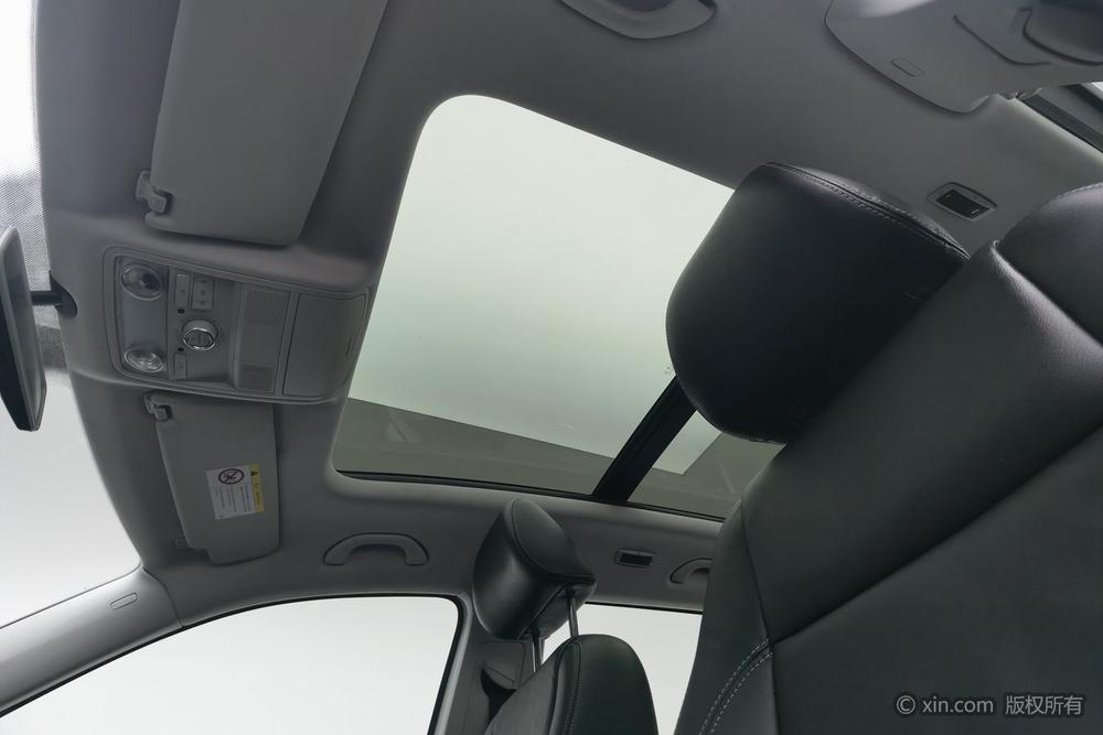 Volkswagen Tiguan 2017 300TSI Automatic 2WD Silk Road Comfort – фото 21