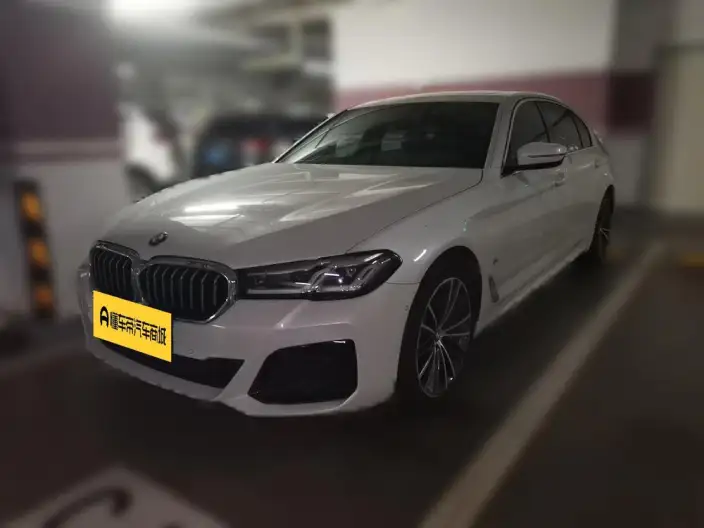BMW 5 Series 2022 Model Facelift 530Li Leading Model M Sports Set – фото 1