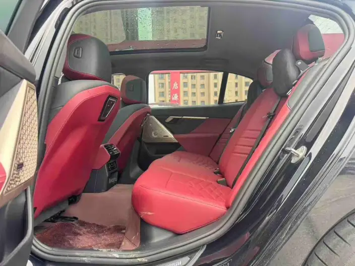BMW 5 Series 2024 Model 530Li Exclusive Model M Sports Set – фото 9