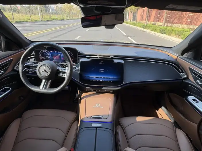 Mercedes-Benz E-Class 2024 Model E 300 L Fashion Model Sports sedan – фото 9