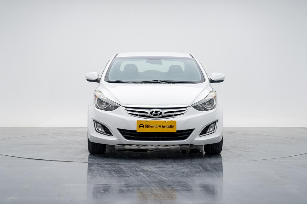 Hyundai Elantra 2012 модификация 1.6L автоматическое Fashion – фото 2