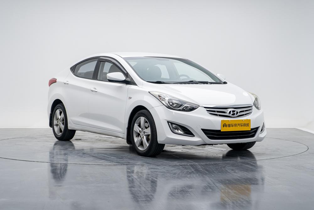 Hyundai Elantra 2012 модификация 1.6L автоматическое Fashion – фото 3
